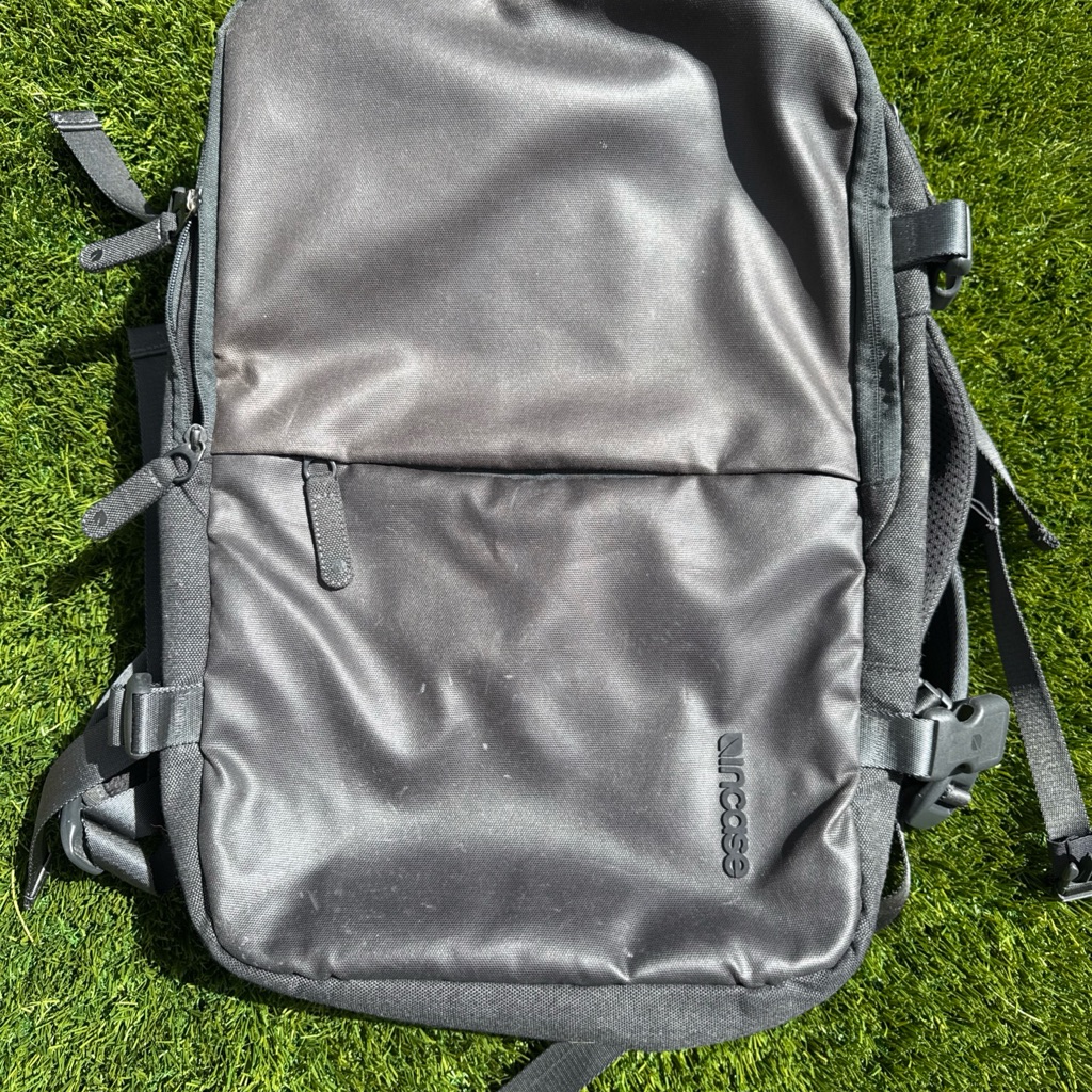 Incase Eo Travel Backpack Black Fits Up To 17 Inch Macbook Pro